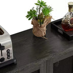 Meuble de bar à vin industriel avec porte-verres