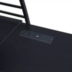 Lit mezzanine avec étagères et bureau en L, cadre en métal avec un ensemble de prises, ports USB et chargement sans fil