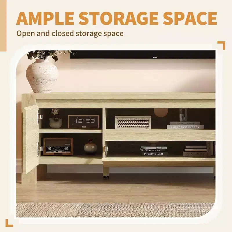 Meuble TV de ferme de 63 pouces avec armoire, meuble de divertissement pour téléviseurs jusqu'à 70 pouces, aucun assemblage requis, finition naturelle