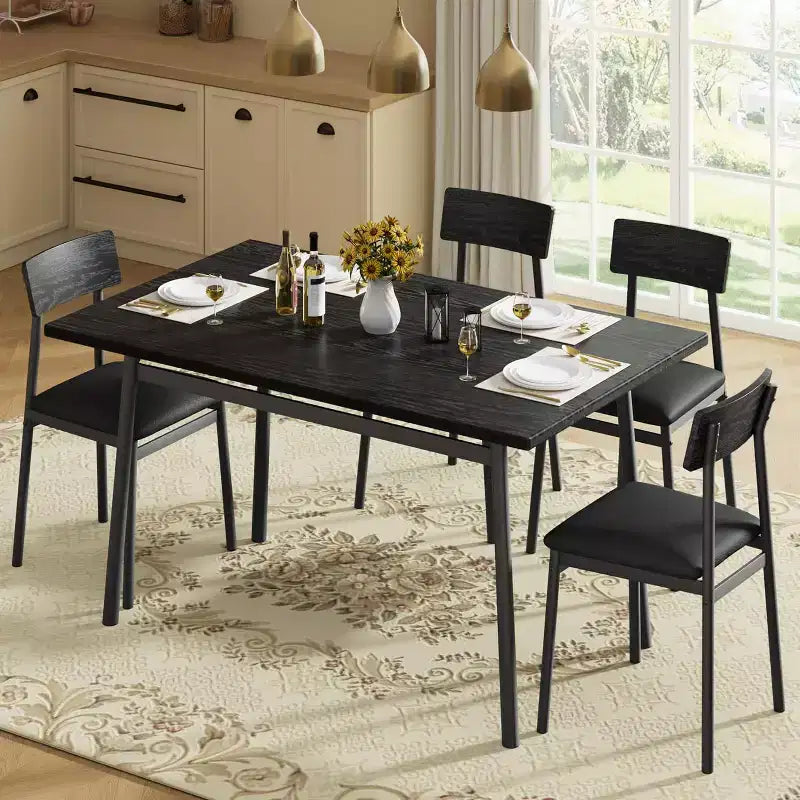 Ensemble table de salle à manger en bois 5 pièces pour 4 personnes, table à bords lisses avec 4 chaises rembourrées, ensemble compact pour appartement et petits espaces