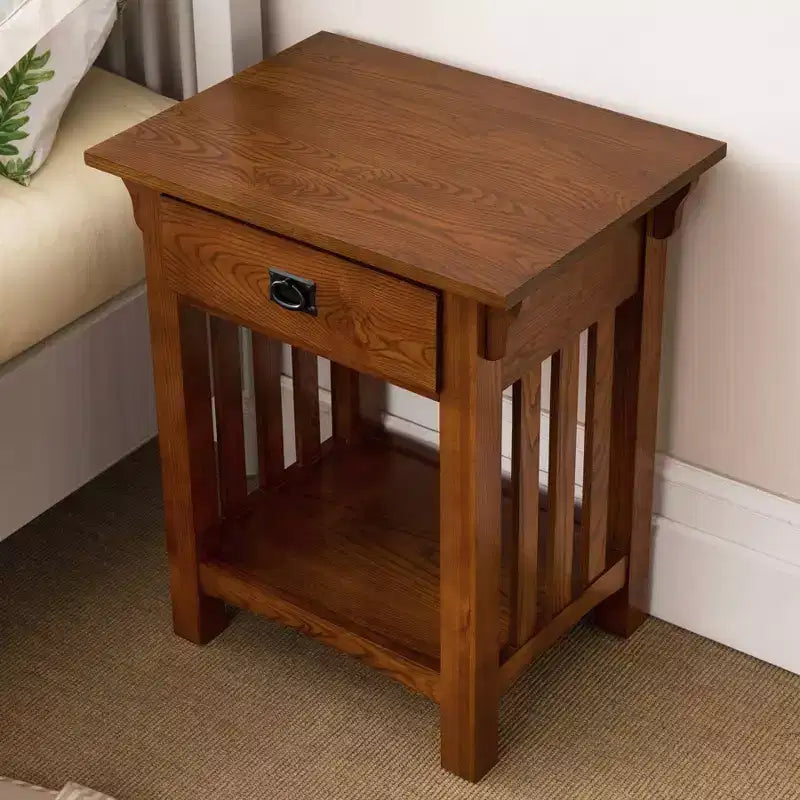 Table de chevet chêne moyen : Frêne massif, style Mission, 71 cm de haut, avec tiroir