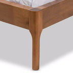 Lit plateforme Brooklyn Mid Century Modern en noyer et tissu rembourré beige
